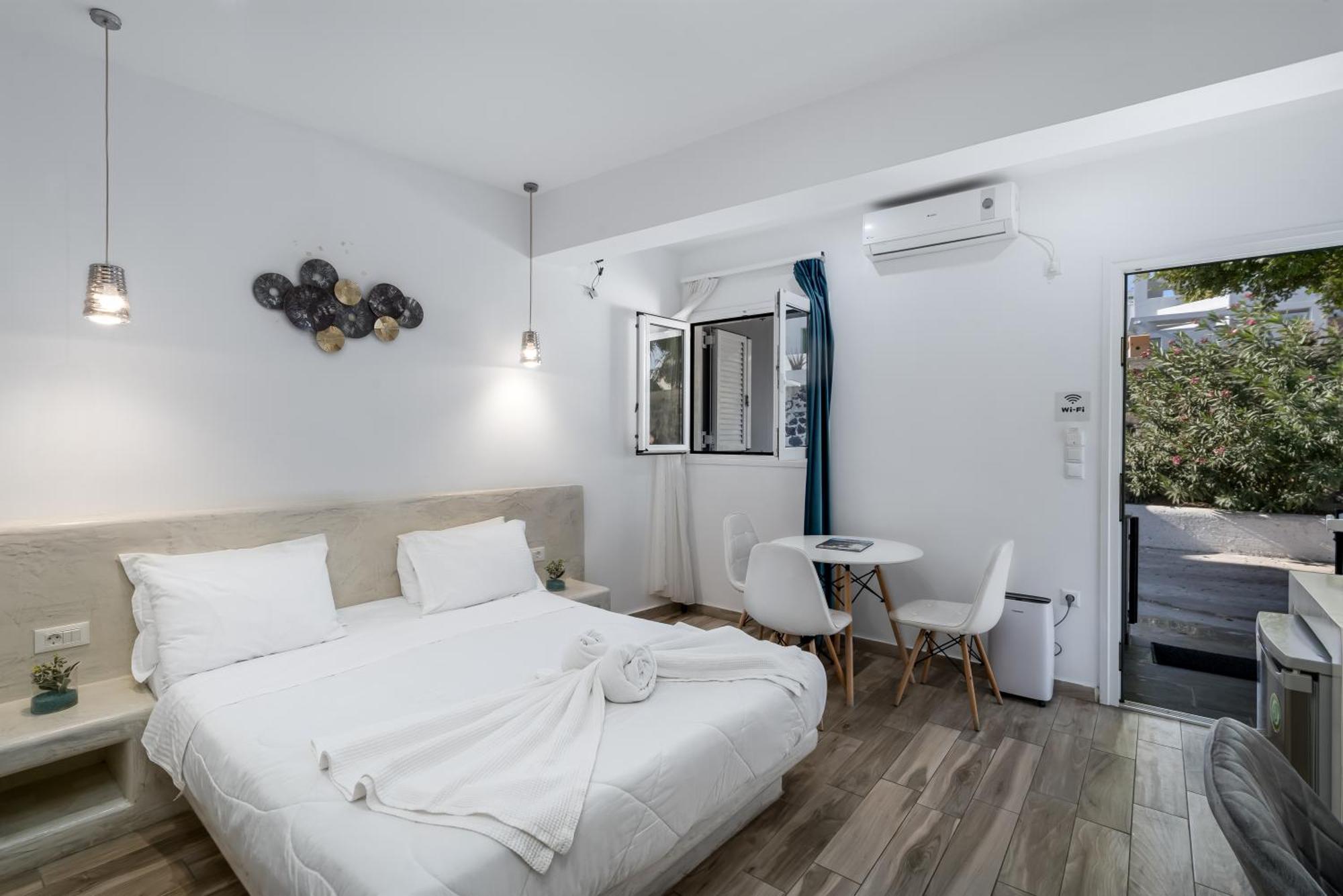 Oasis Suites Fira Фіра Екстер'єр фото